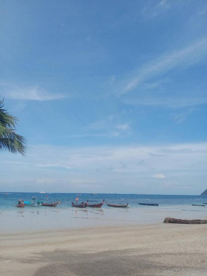 Lotus Hostel Beach Ко Тао Екстериор снимка