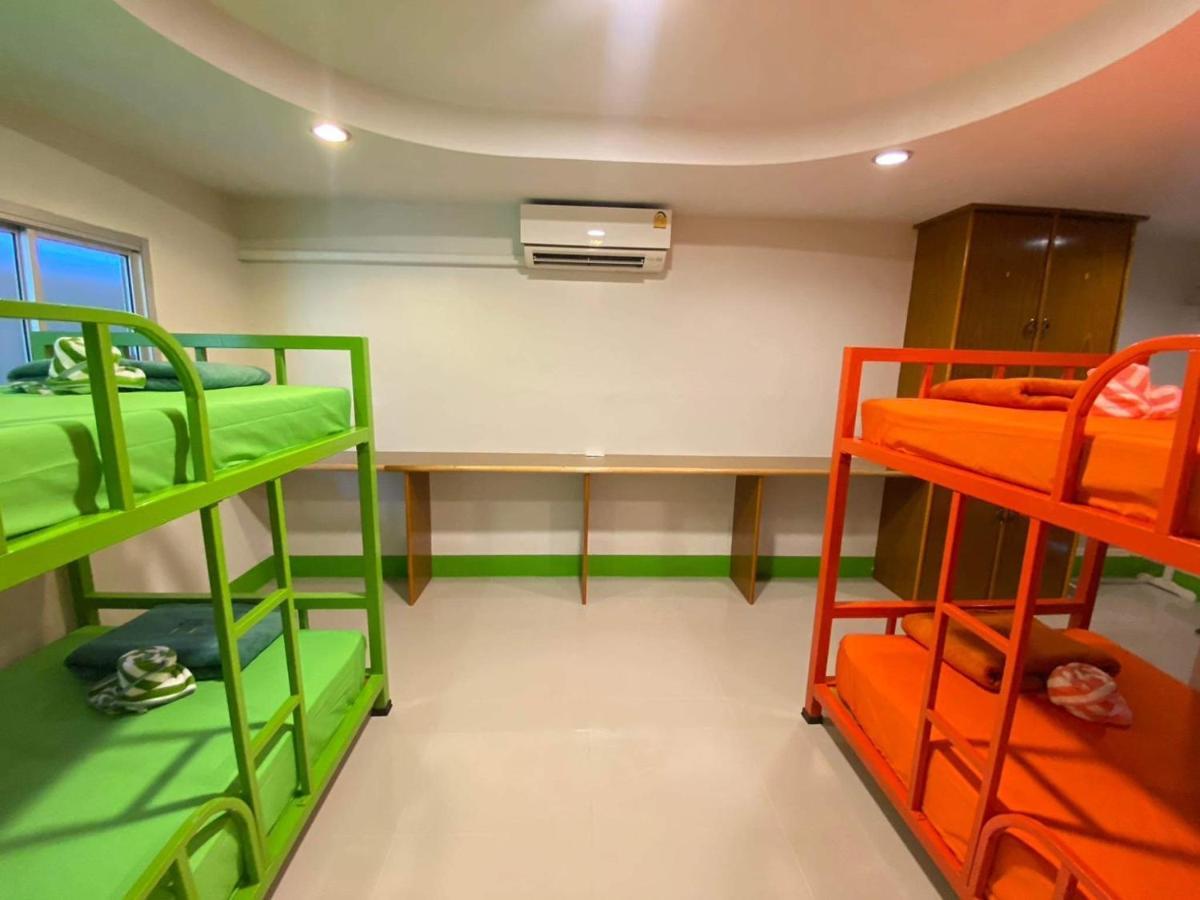 Lotus Hostel Beach Ко Тао Екстериор снимка