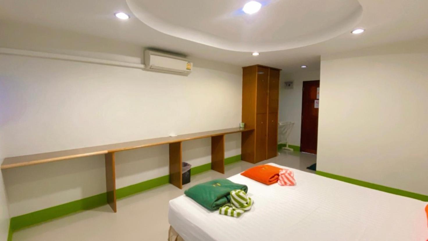 Lotus Hostel Beach Ко Тао Екстериор снимка